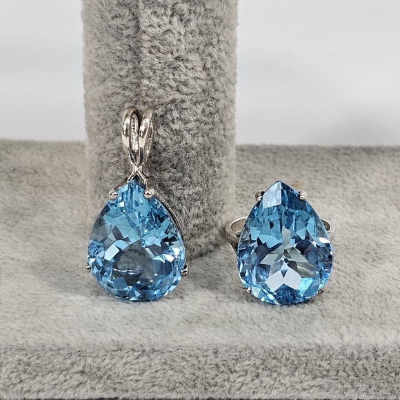 925 Sterling Silver Pear Shape Blue Topaz Ring Size 5.75 & Pendant Set 13.17 Gr - Picture 1 of 12